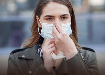 Charity v diecézi se zapojují do sbírky respirátorů pro potřebné
