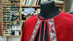 Šila pro Amadea a nyní obléká Tři krále