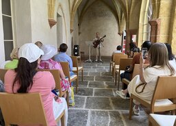 pestrost národů se odrazila v pestrosti hudebních vystoupení