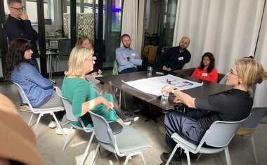 Konzultace problémů v užších skupinách