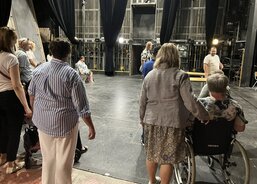 jeviště a jeho zázemí