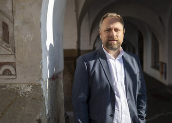 Základem Tříkrálové sbírky je fyzická koleda a přinášení požehnání, říká ředitel Diecézní charity Jiří Kohout