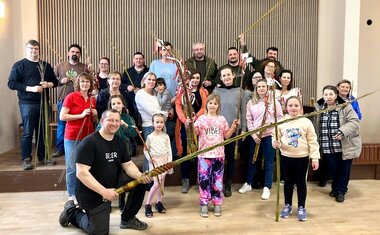 dobrovolníci - pletaři, zdobiči 