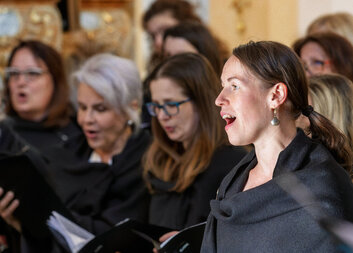 Benefiční koncert českobudějovického sboru Canzona vynesl 7 tisíc na letní tábor pro děti