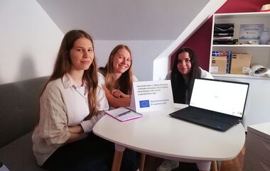 Úspěch mladých dobrovolníků - získali peníze na vlastní projekt pro děti cizinců